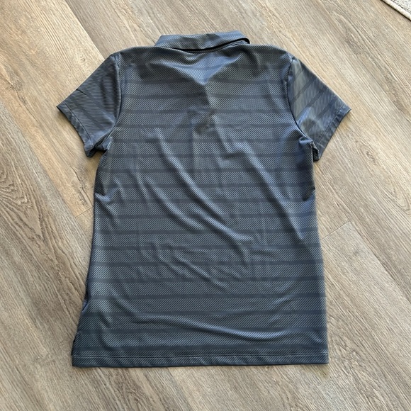 Nike Women’s Dri-Fit Golf Polo, gray & black, size medium. - Picture 4 of 4